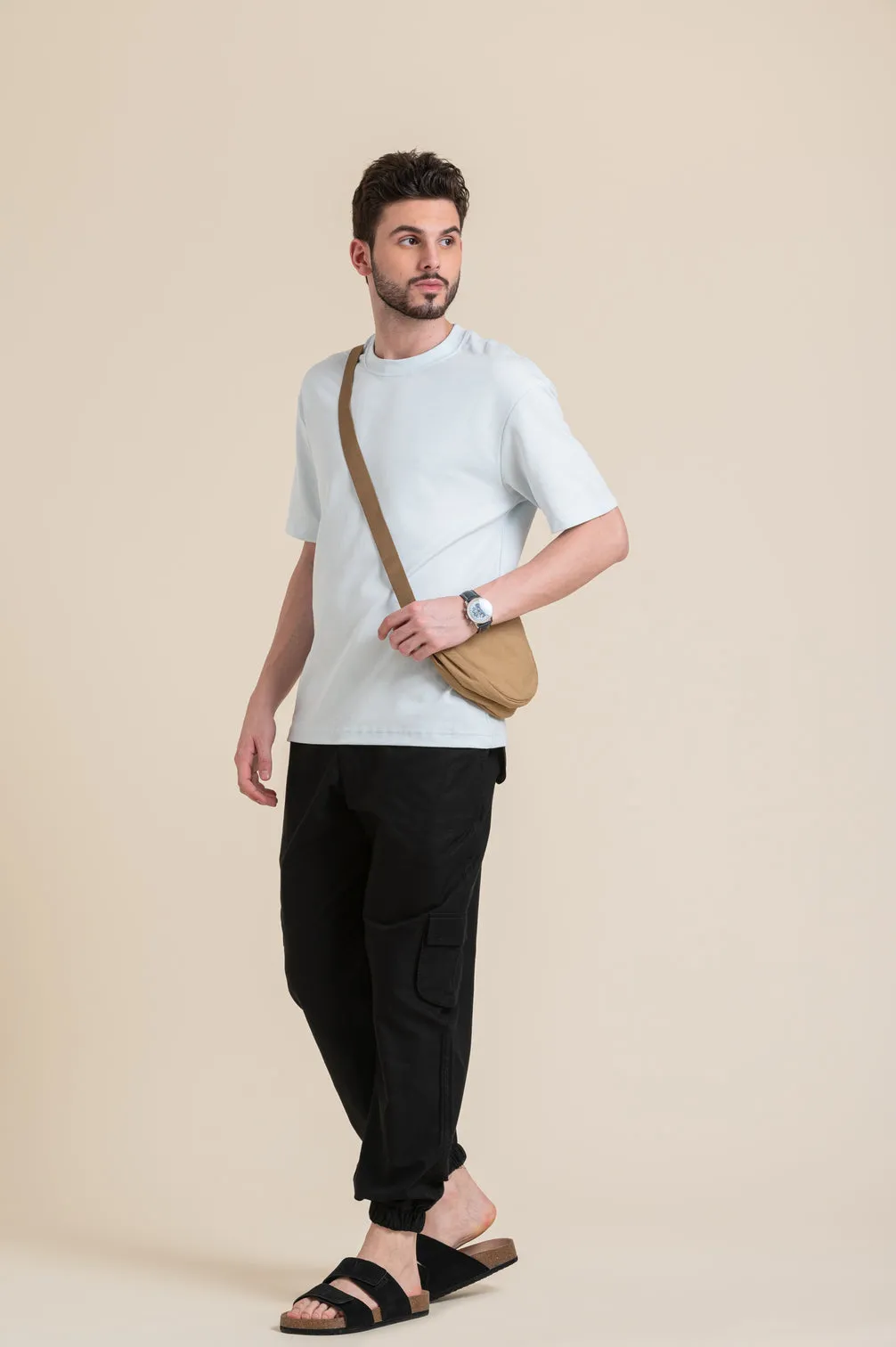 BLACK CARGO