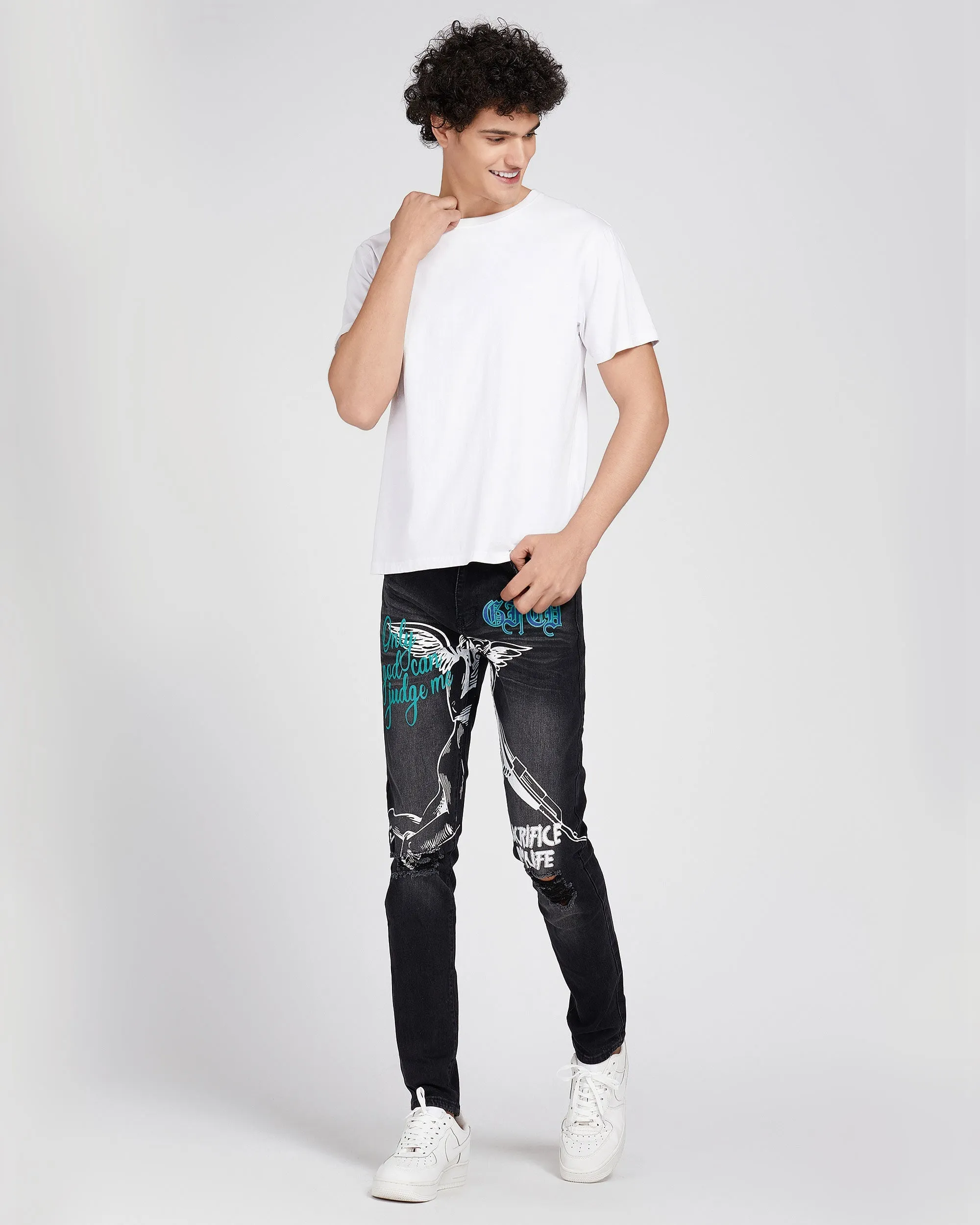 Black Slim Fit Ripped Jeans with Graffiti-Mexico Local Delivery