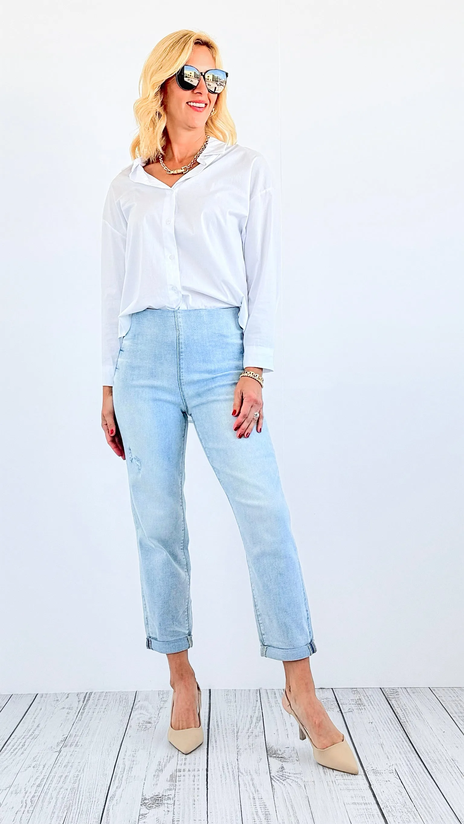 Capri High-Rise Denim Pants - Light