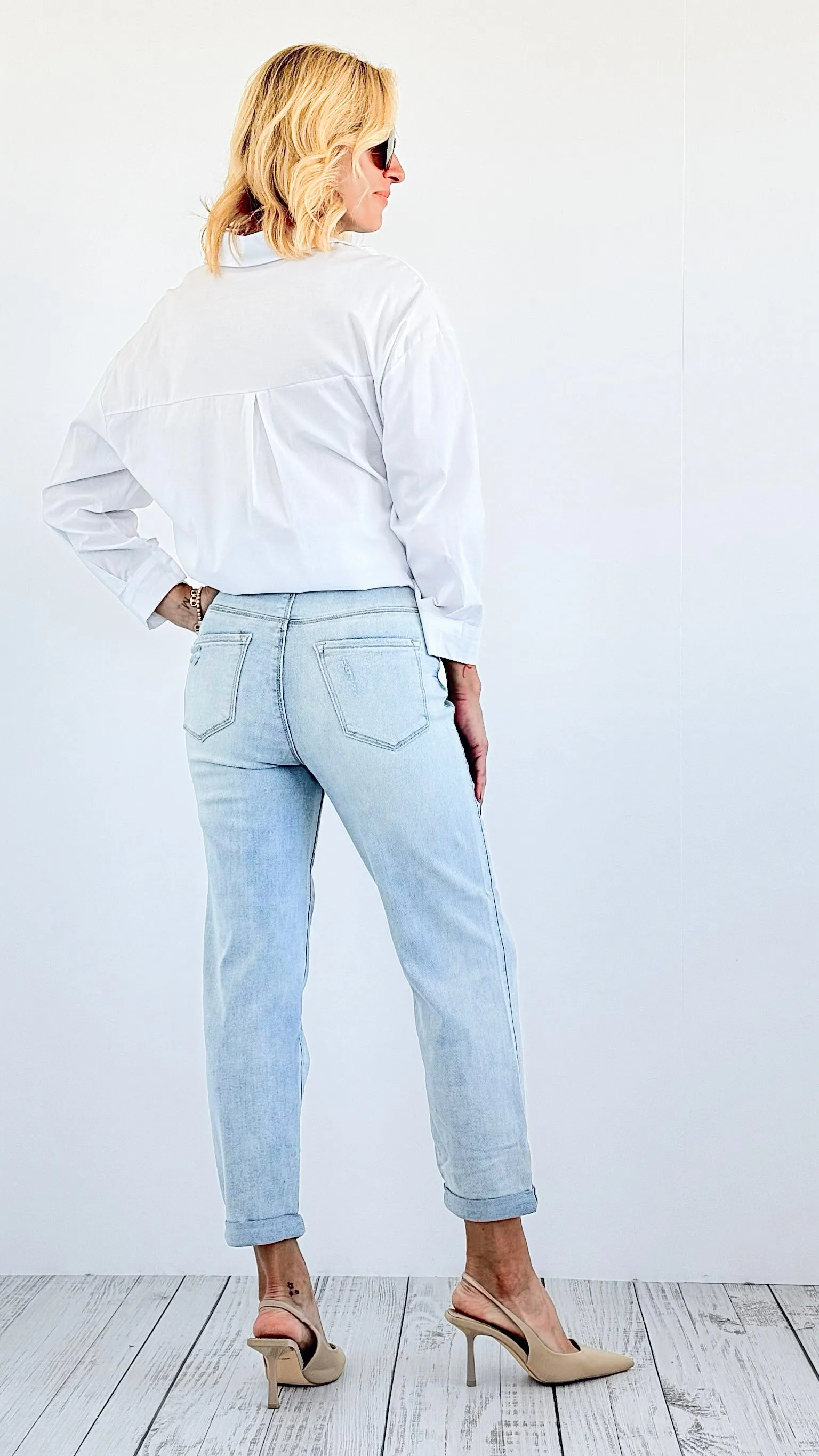 Capri High-Rise Denim Pants - Light