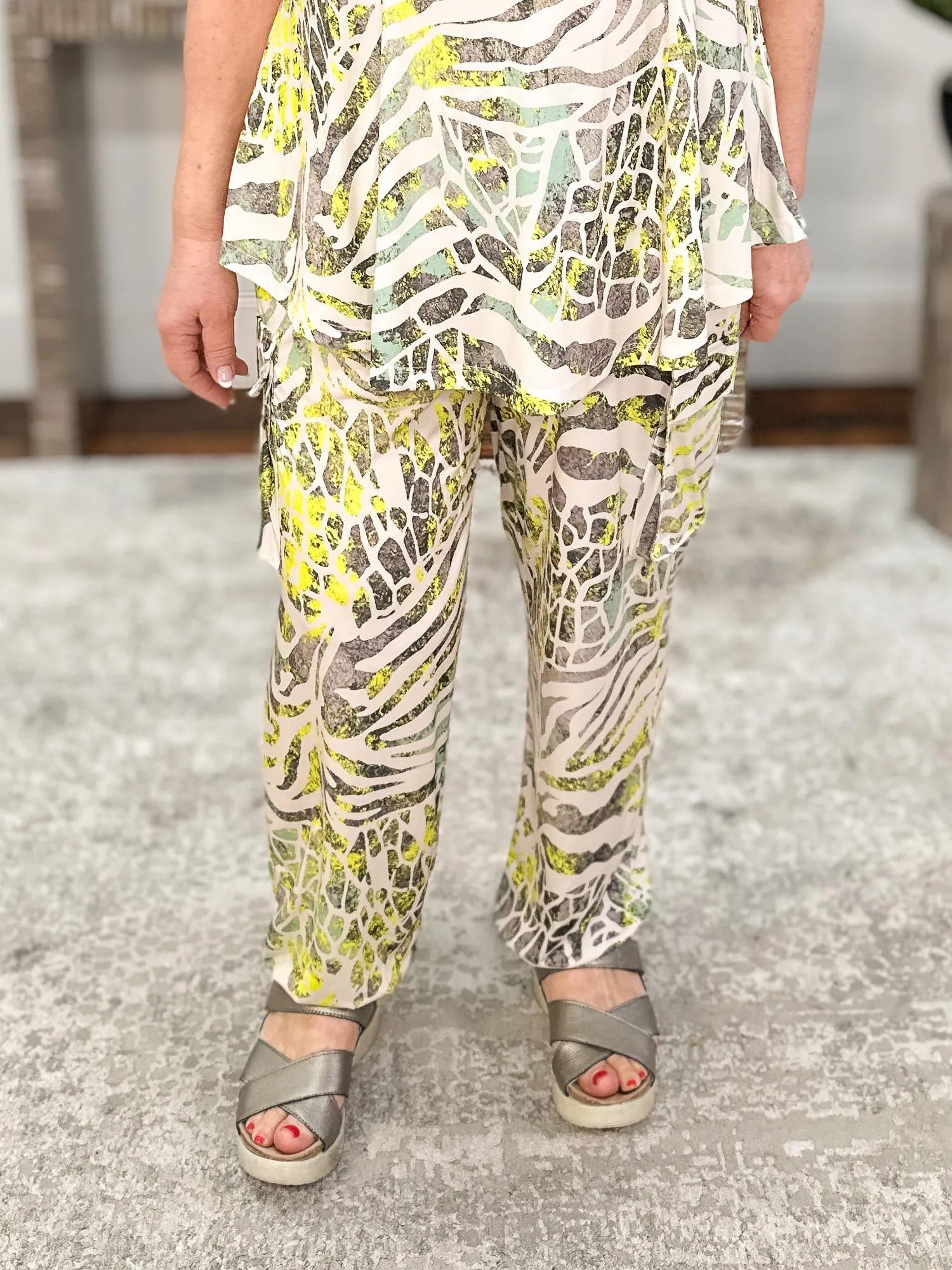 Duffy Pant, Jungle Vogue