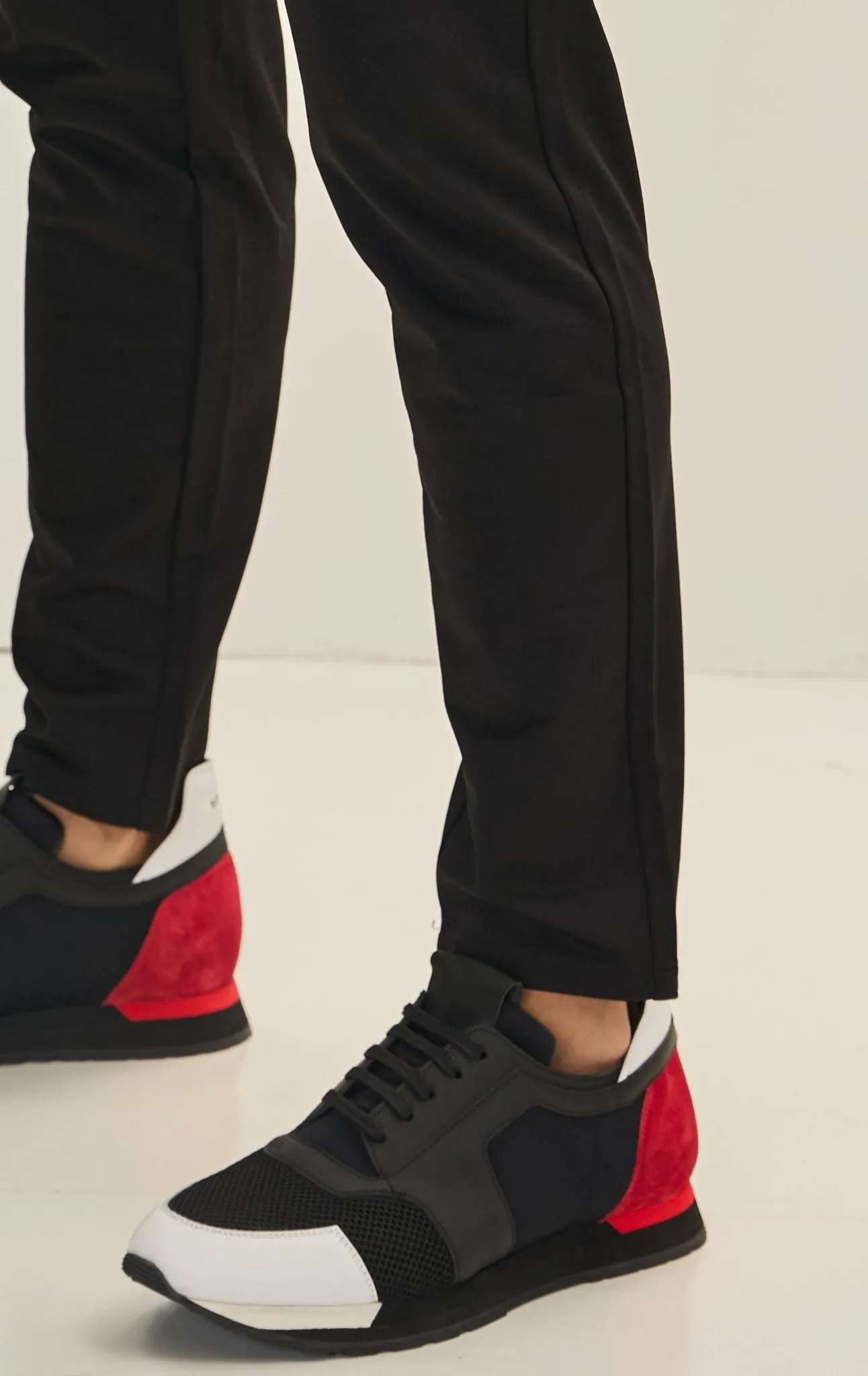 Fitted Casual Everyday Pants - Black