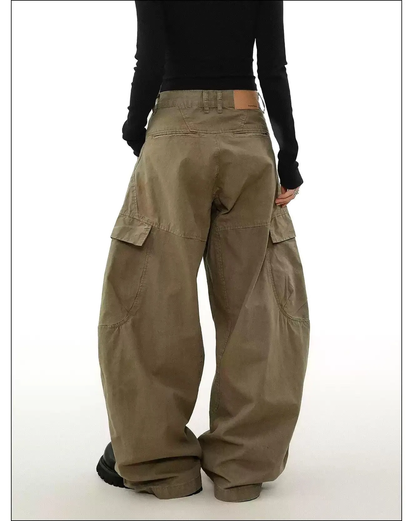 Functional Pocket Wide Cargo Pants