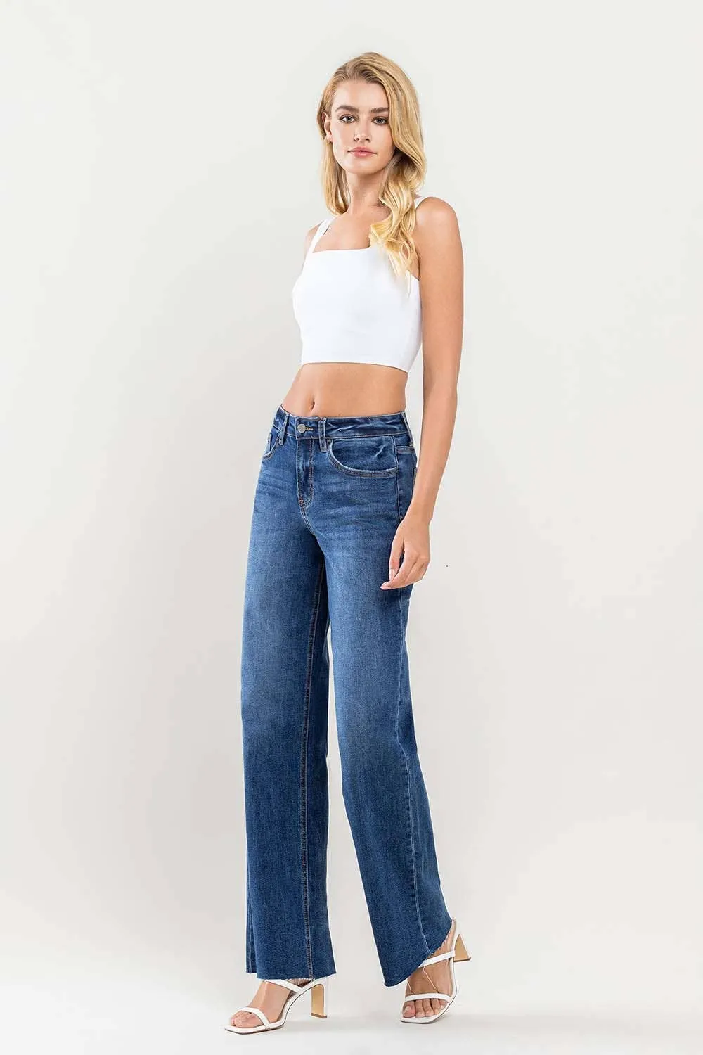 HIGH RISE CLEAN RAW HEM LOOSE JEANS