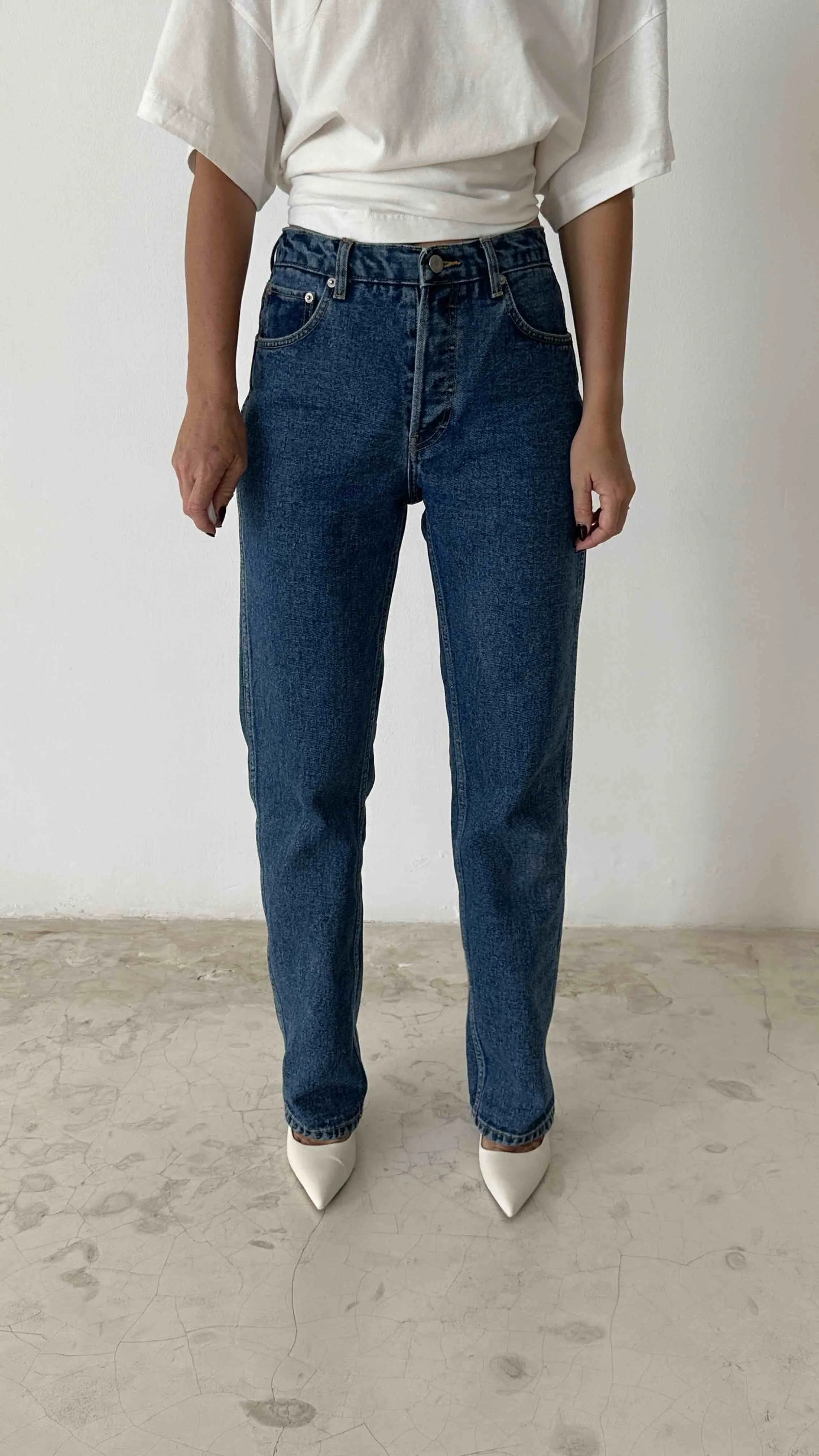 JEANS 01 in DARK BLUE