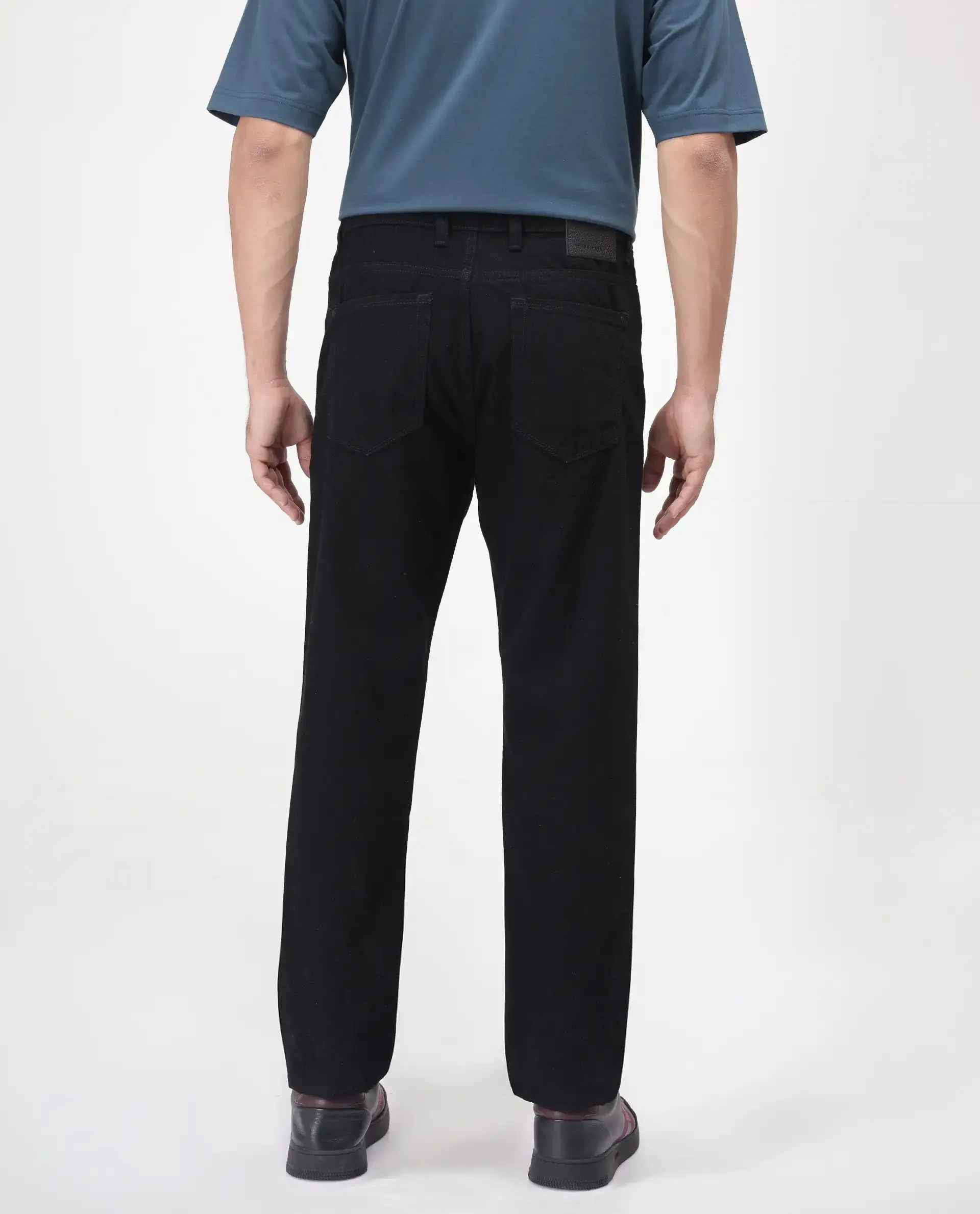 Rare Rabbit Men's Khal Black Cotton Fabric Zipper Closure Carrot Fit Plain Jeans