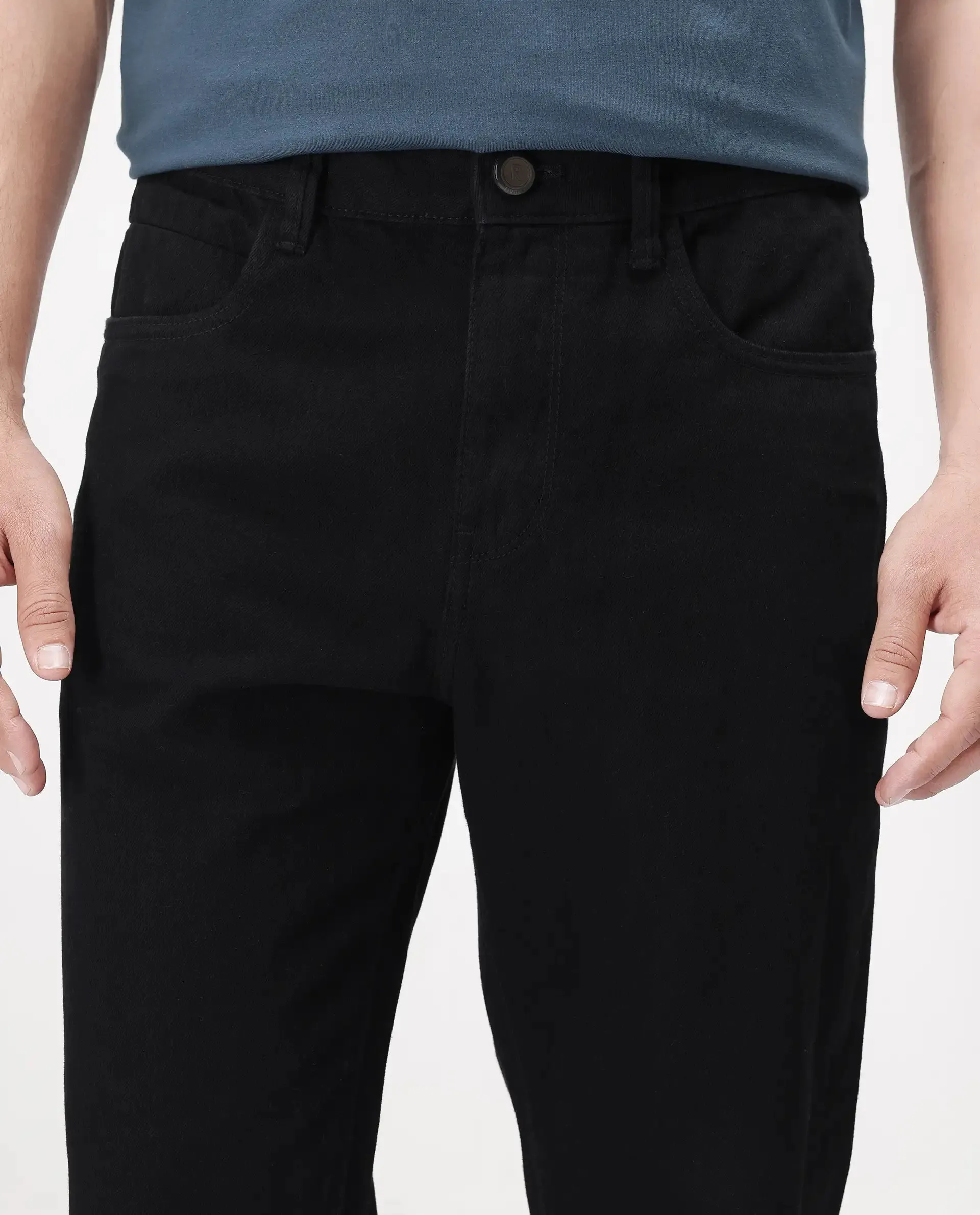 Rare Rabbit Men's Khal Black Cotton Fabric Zipper Closure Carrot Fit Plain Jeans