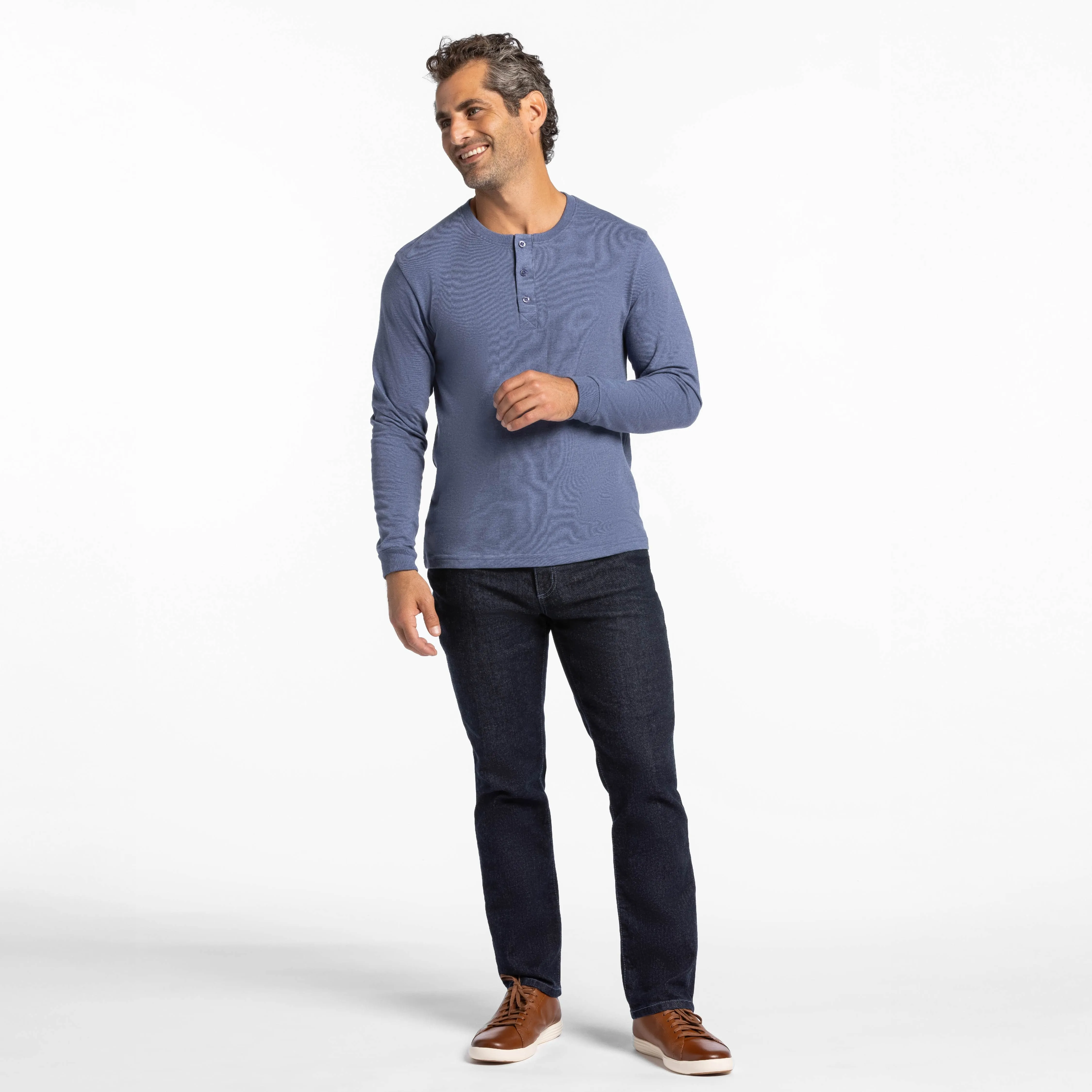 Straight Fit Indigo Wash Essential Jeans