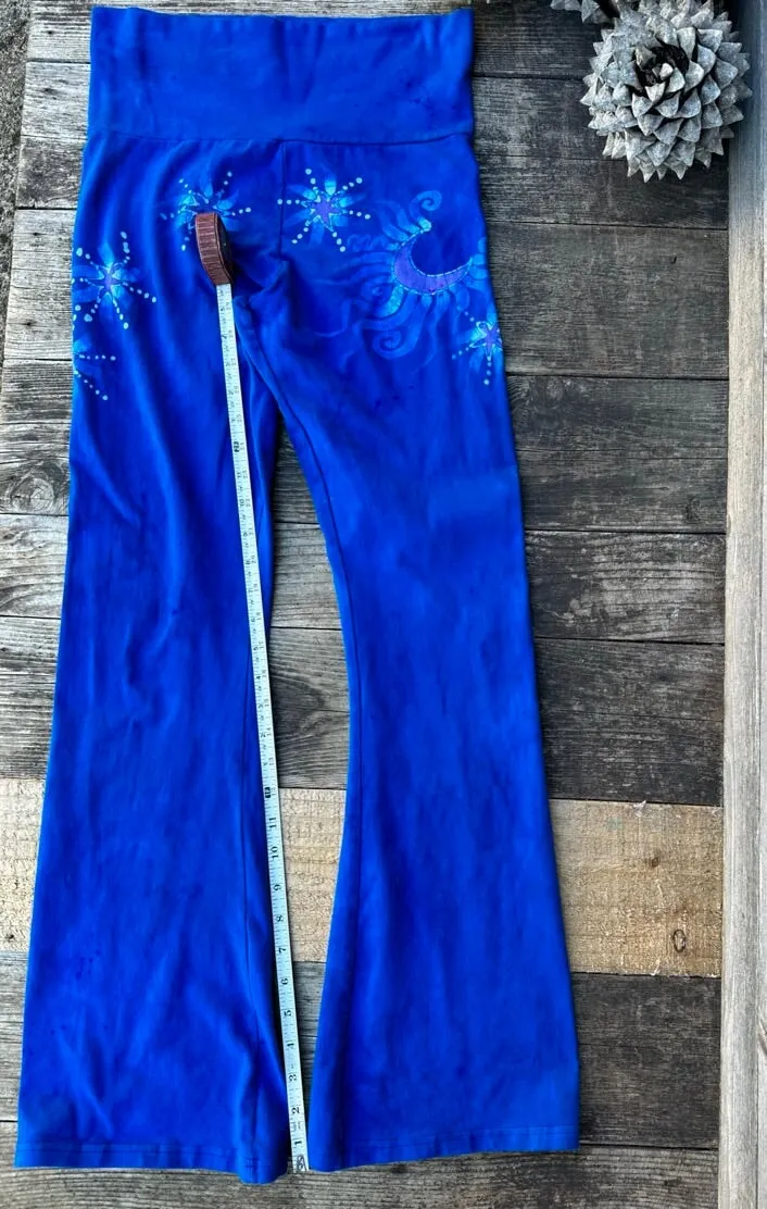 Super Blue Starflower Stretchy Movement Pants - Size Medium