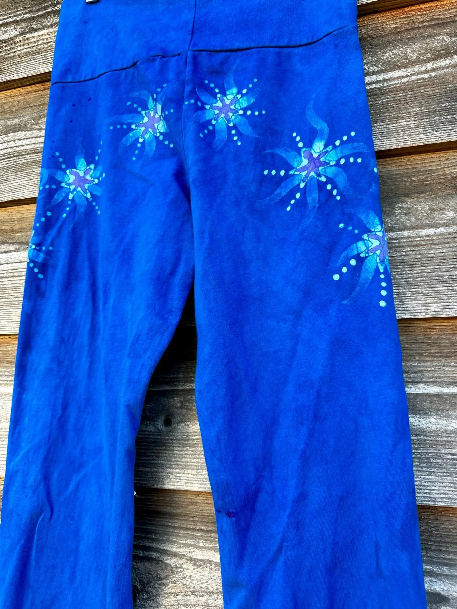 Super Blue Starflower Stretchy Movement Pants - Size Medium